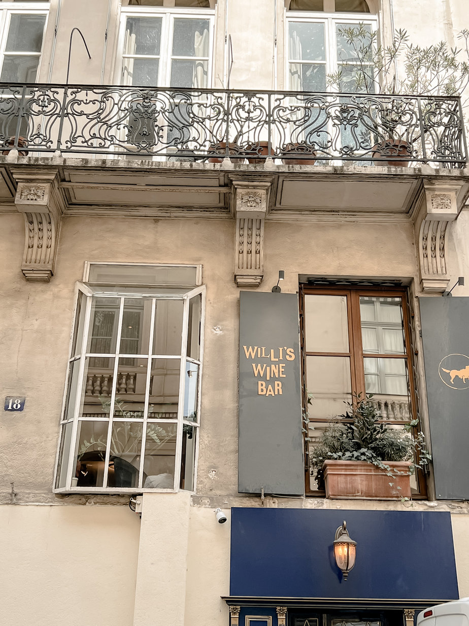 Willies Wine Bar Paris