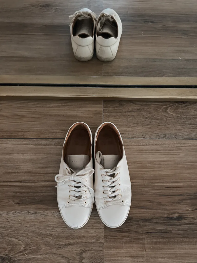 white tennis shoes on the floor, favorite sezane shoes for summer