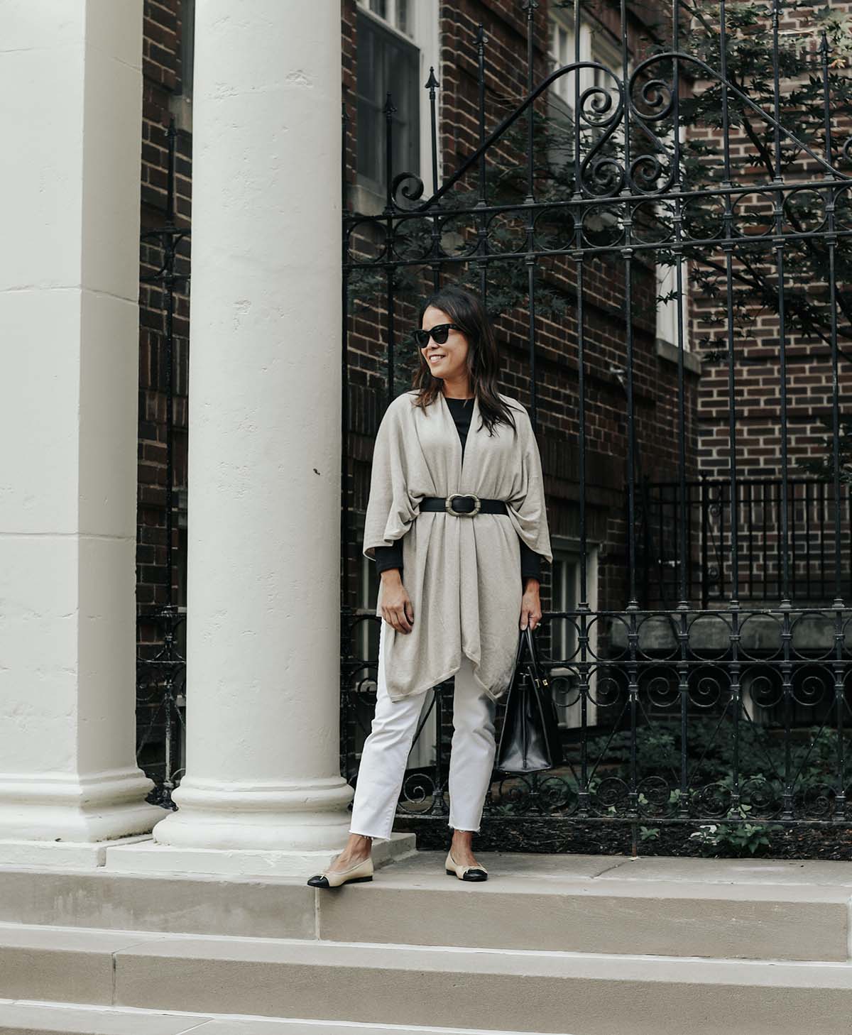 Mer sea wrap with a belt standing on stairs