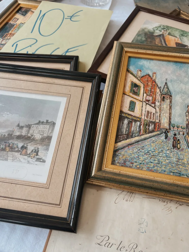 Art frames with pictures | What To Buy At A Paris Flea Market