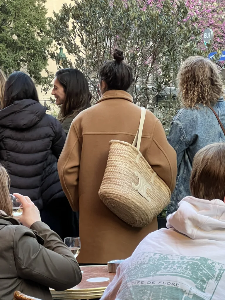 How to pack for Paris in Winter to look classic and timeless like a French person.