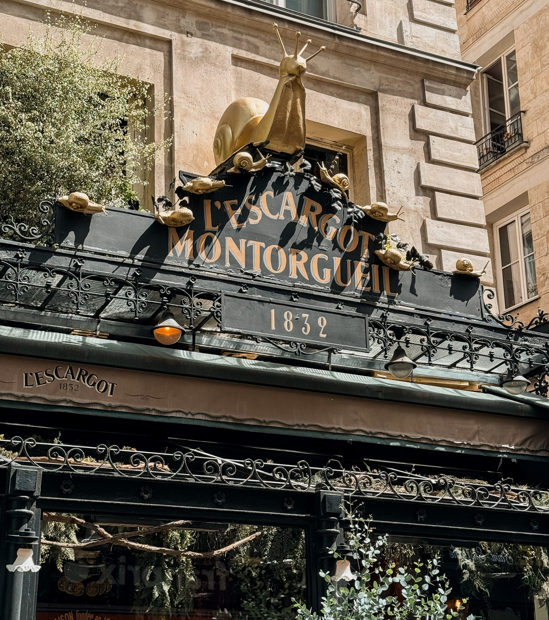 Restaurant in Paris Escargot