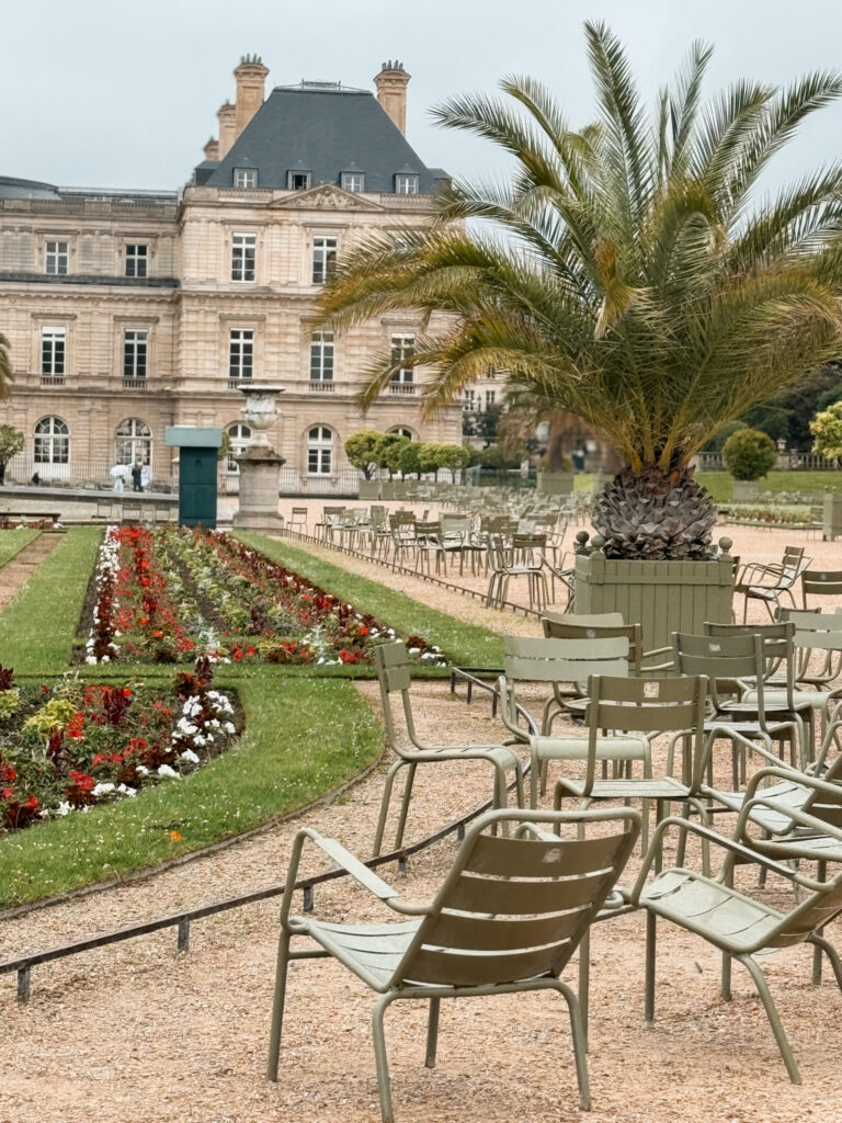 Jardin du Luxembourg picture.