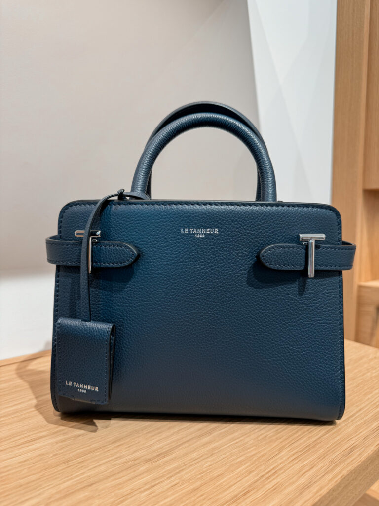 Le Tanneur Leather Bag Le Tanneur Leather Bag.