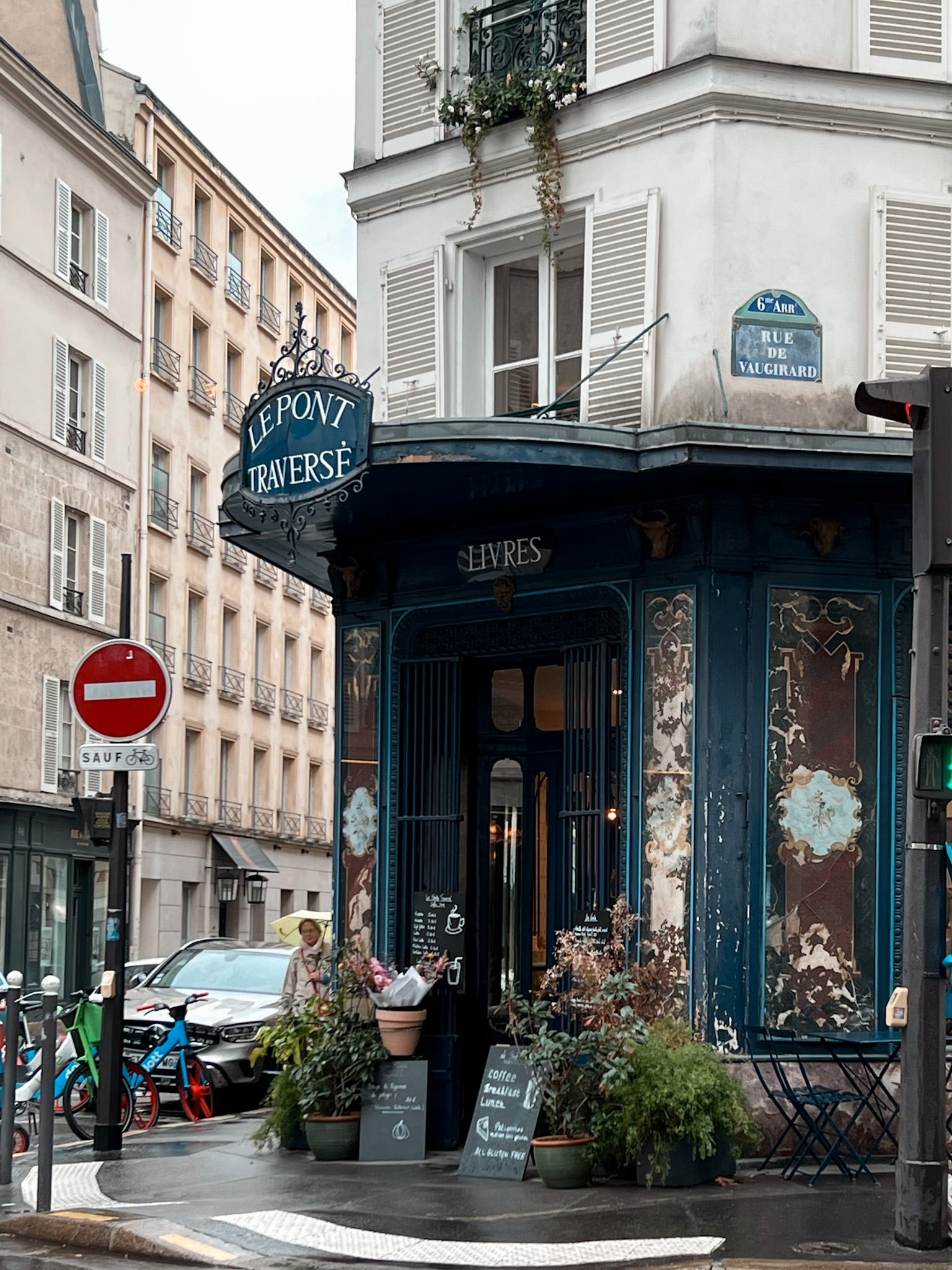 exterior shot of La pont traverse in Paris with blue outside.