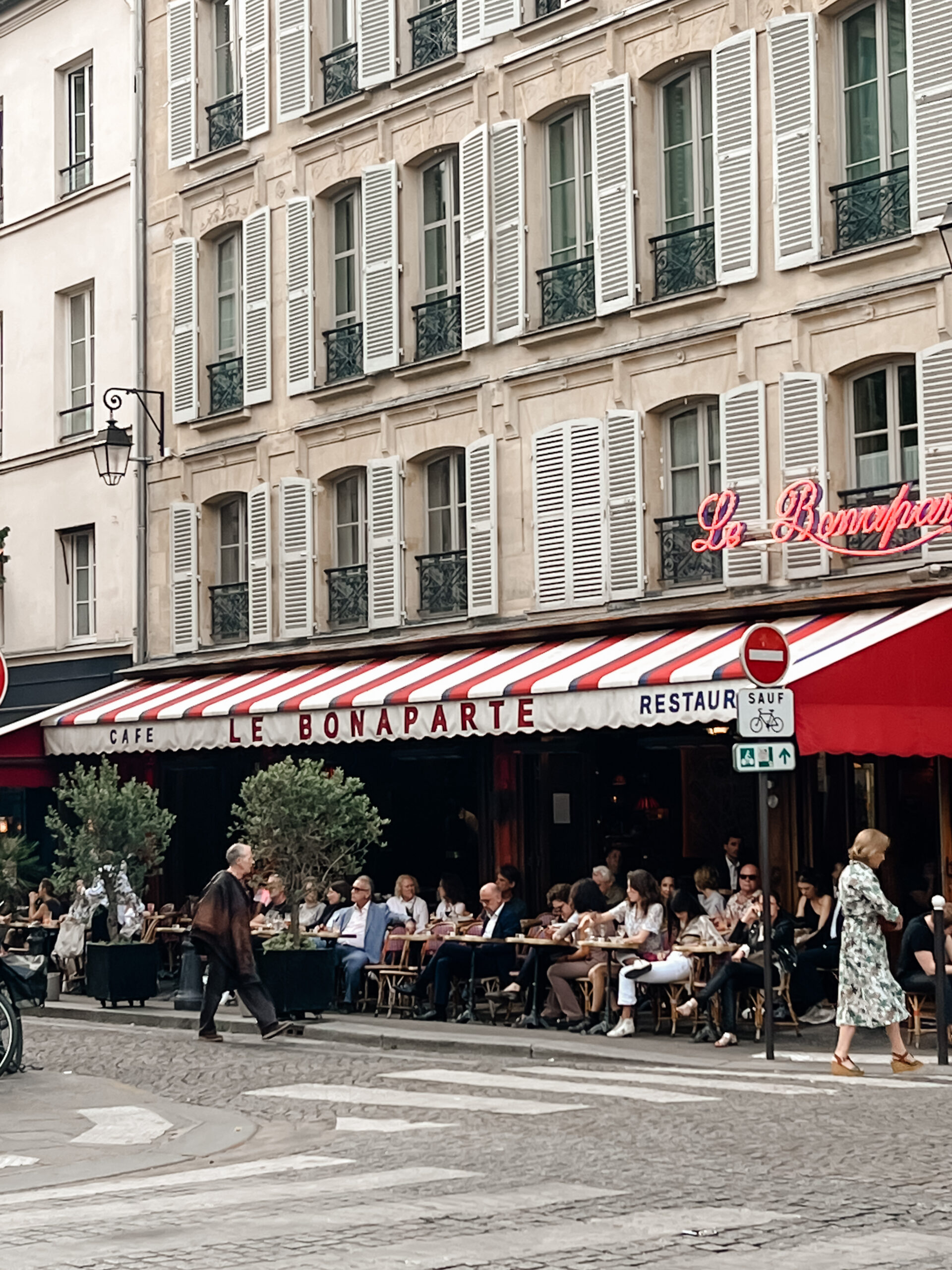 Photo of Le Bonaparte cafƩ in Paris.